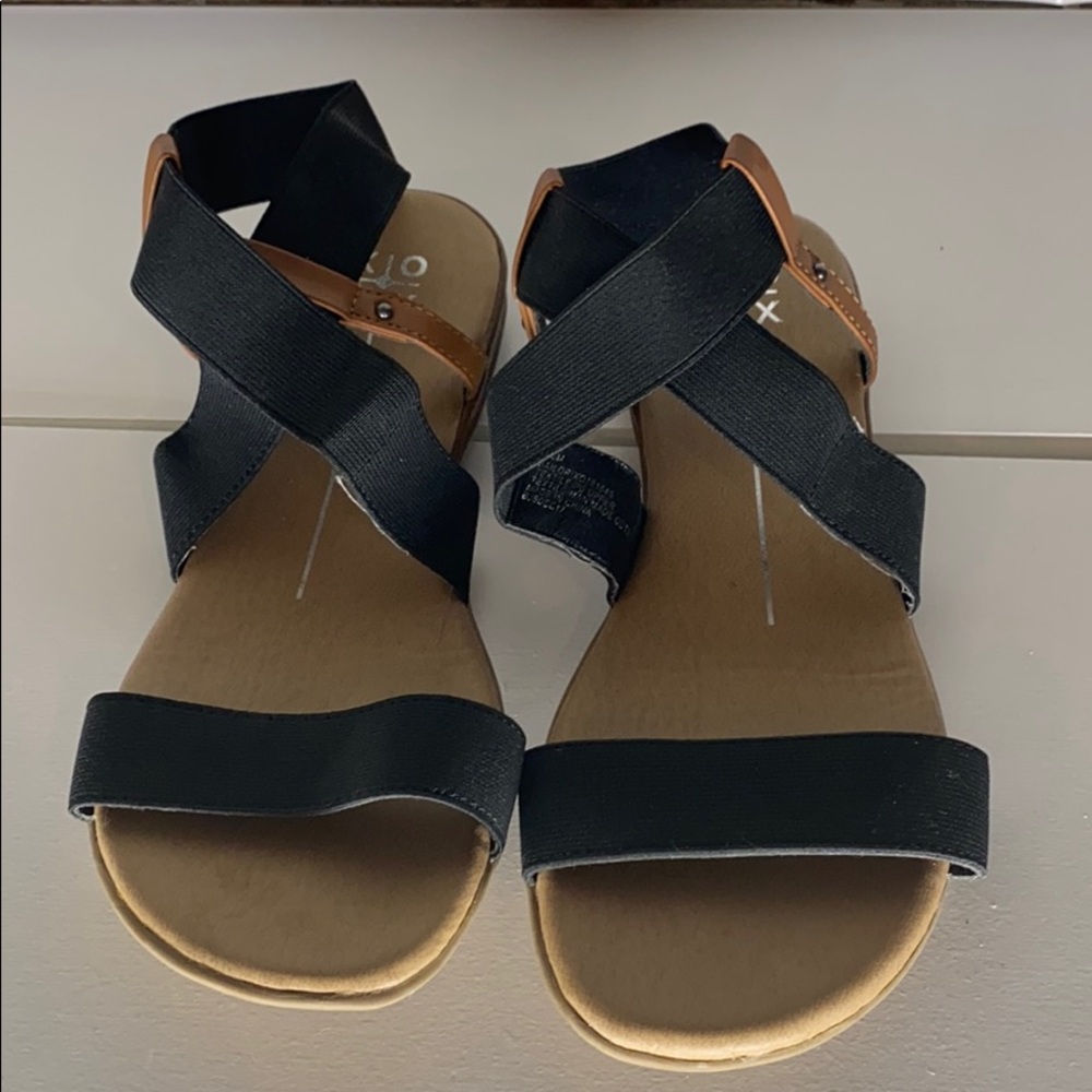 Xoxo black Sandals